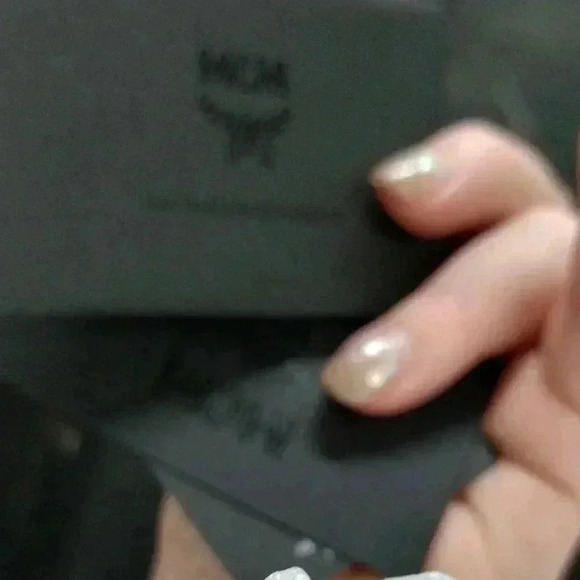 MCM Mini Ella old yellow leather Boston bag - Picture 7 of 11